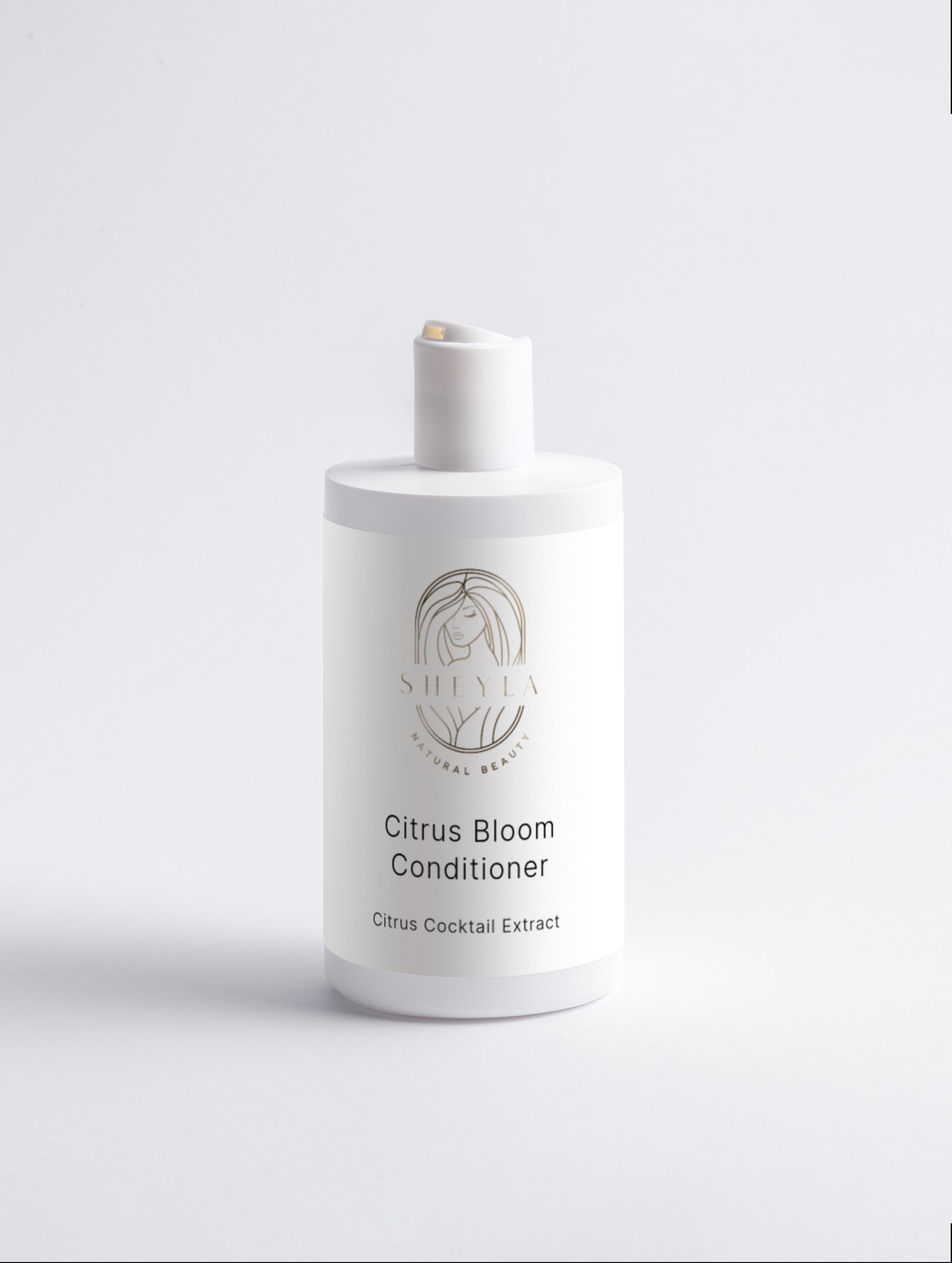 Citrus Bloom Conditioner Citrus Cocktail Extract in einer flasche mit einem klickverschluss mit weißen hintergrund