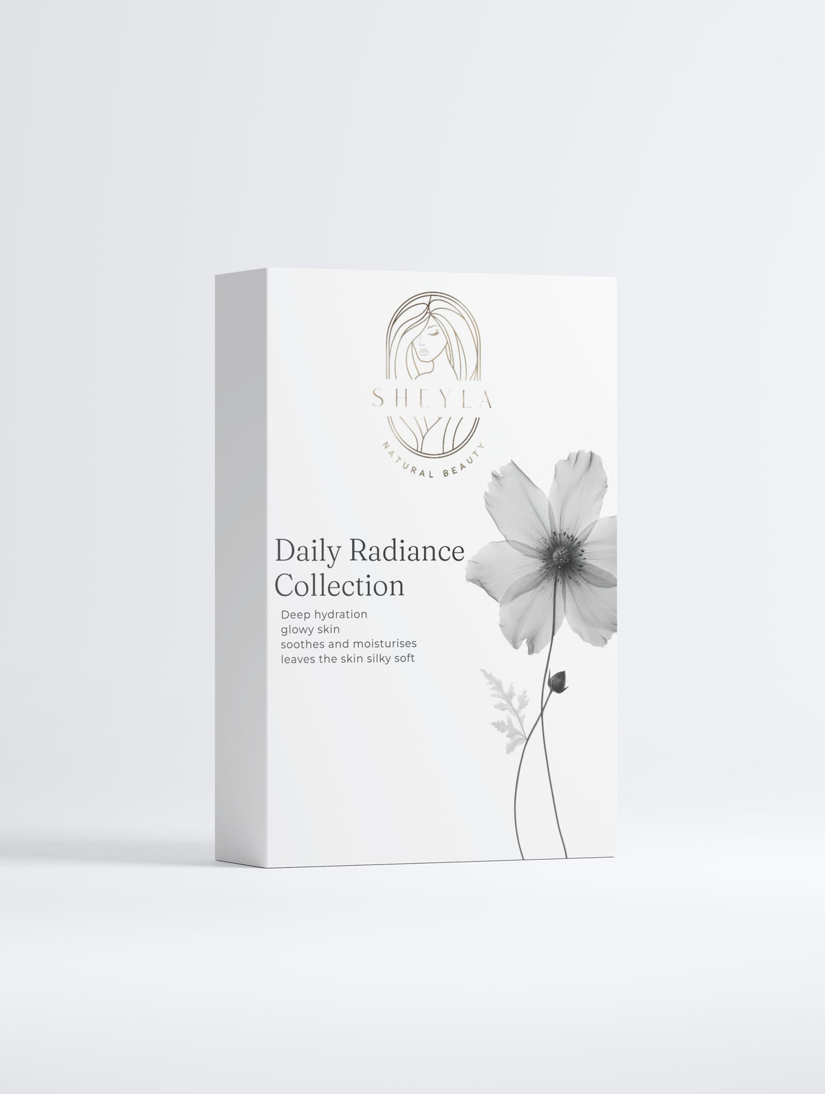 Daily Radiance Collection schwarze Schrift weiße Verpackung mit Blüten drauf Gold Logo und weißer Hintergrund