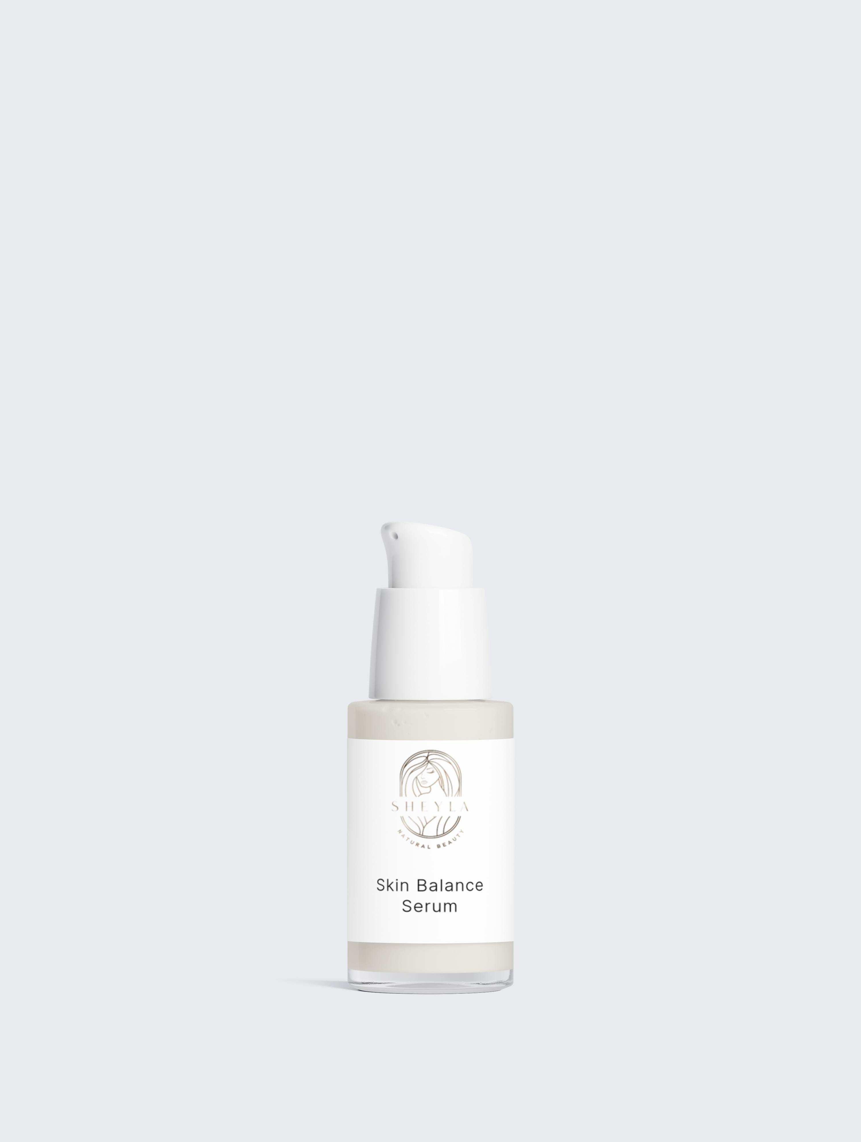 Skin Balance Serum von Sheyla – weißes Pumpspenderfläschchen auf hellem Hintergrund